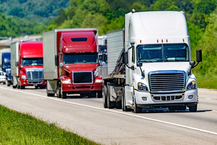 truck-driver-shortage-highway